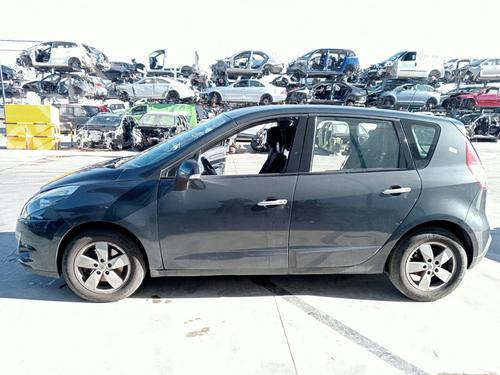 Left tailgate light RENAULT SCÉNIC III (JZ0/1_) | BP28571097C79