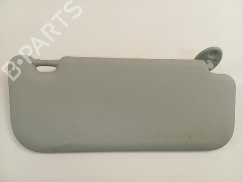 left-sun-visor-toyota-yaris-_p21_-_pa1_-_ph1_-2020-36409936 main image