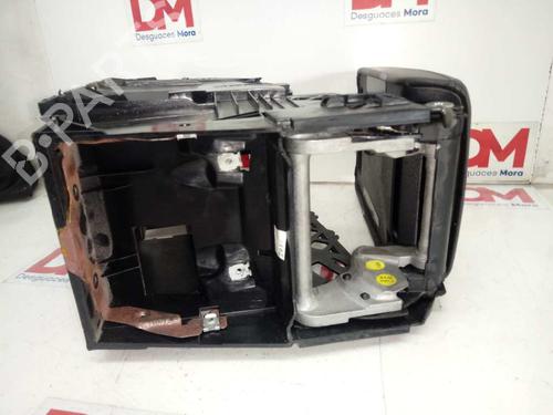 Armrest / Center console VW SCIROCCO III (137, 138) 2.0 TDI | BP30369524I20 