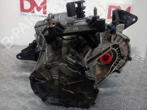 Gearbox HYUNDAI SANTA FÉ I (SM) 2.0 CRDi | BP12661824M3 