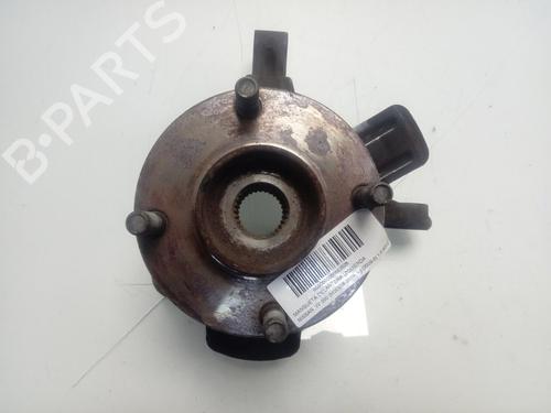 Used Left front steering knuckle NISSAN NV200 / EVALIA Bus 1.5 dCi 90 (M20, M20M) (90 hp) 15651181
