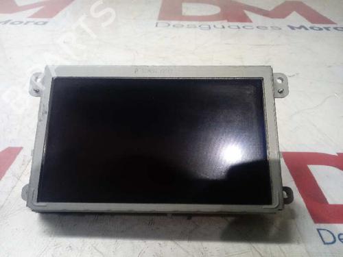Used Display monitor AUDI A6 C6 (4F2) [2004-2011]  12668795