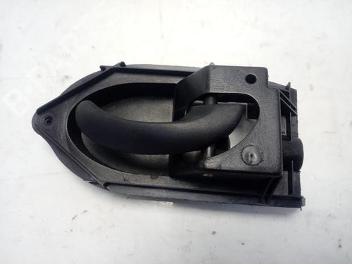 Używane Klamka wewnętrzna drzwi przednich prawych FORD KA (RB_) [1996-2008]  13551356