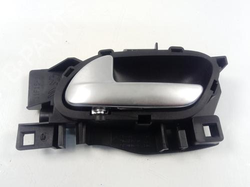 Used Front left interior door handle DS DS 4 / DS 4 CROSSBACK (NX_) 1.2 THP 130 (NXHNYM) (130 hp) 30373495