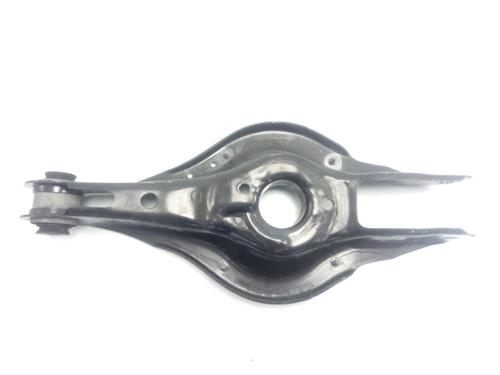 Right rear suspension arm BMW 3 (F30, F80) 318 d | BP22747980M15 