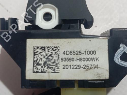 Right rear window switch KIA STONIC (YB) | BP39962506I28 - Image 4