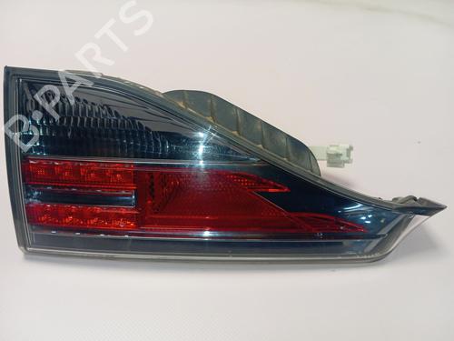 left-tailgate-light-lexus-ct-zwa10_-2010-39977460 main image