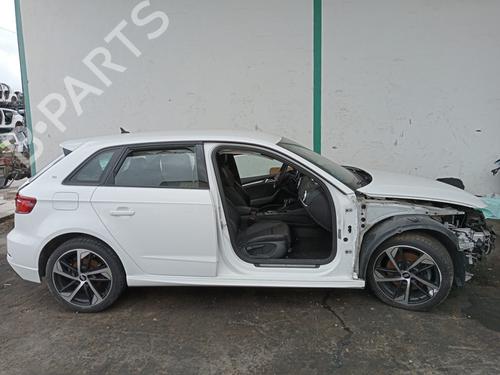 Steering wheel AUDI A3 Sportback (8VA, 8VF) 35 TDI | BP22611470C49