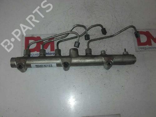 Injection rail HYUNDAI H-1 / STAREX Bus (A1) 2.5 CRDi | BP16677475M98 