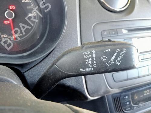 Headlight switch SEAT IBIZA IV (6J5, 6P1)  | BP23117521I24 