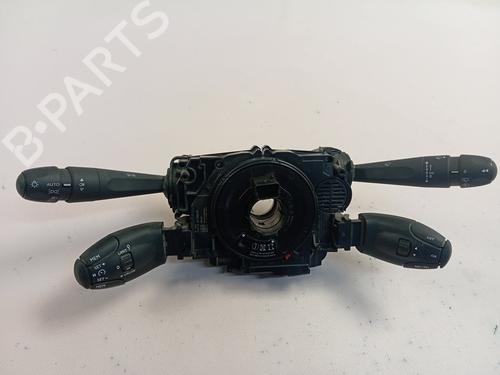 Używane Przełącznik świateł PEUGEOT RIFTER [2018-2025]  30470240