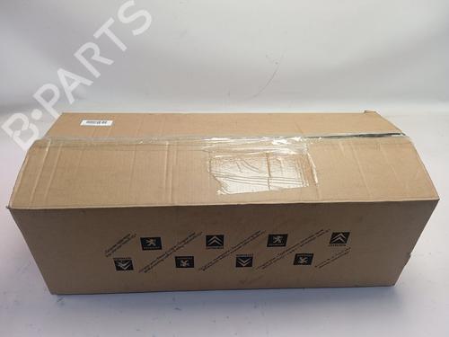 Used Right headlight PEUGEOT 206 Hatchback (2A/C) [1998-2012]  32135058