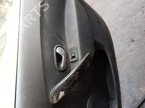 Used Right front window switch DACIA SANDERO II 1.5 dCi 75 / Blue dCi 75 (B8JW, B8M4, B8AH, B8M7, B8M6) (75 hp) 15279034