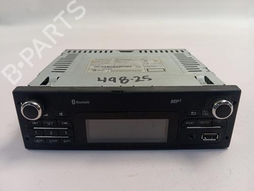 Used Radio RENAULT KANGOO III Box Body/MPV [2021-2025]  30514966