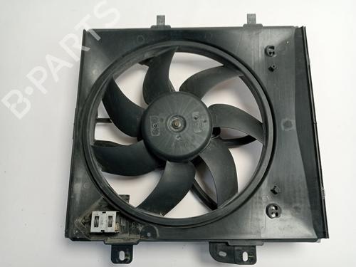 Used Radiator fan PEUGEOT 208 I (CA_, CC_) [2012-2020]  18951672