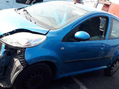 Left taillight PEUGEOT 107 (PM_, PN_) | BP12838125C34