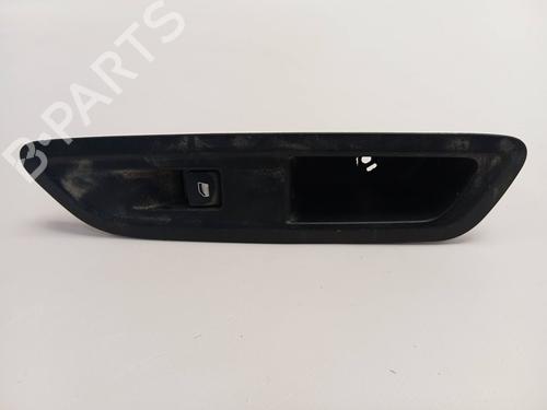 Used Right rear window switch CITROËN C4 III (BA_, BB_, BC_) [2020-2025]  22554704
