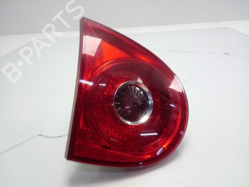 Venstre baglygte bagklap VW GOLF V (1K1) 1.9 TDI (90 hp) 15679791