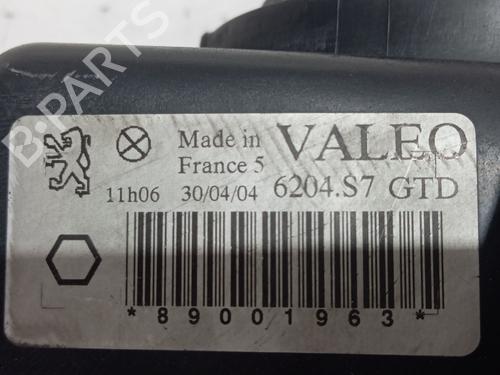 Left headlight PEUGEOT 206 Hatchback (2A/C) 1.4 LPG | BP26619764C28 