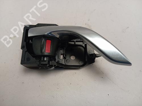 Maneta interior trasera derecha MAZDA CX-5 (KF) 2.0 SKYACTIV-G (163 hp) 31156097
