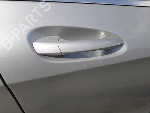 Used Front right exterior door handle MERCEDES-BENZ A-CLASS (W176) A 200 CDI / d (176.008) (136 hp) 12841945