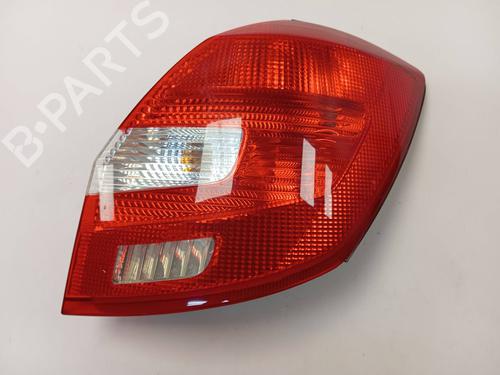 Used Right taillight SKODA FABIA II (542) [2006-2014]  19937765