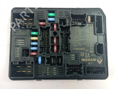 Used Fuse box RENAULT MEGANE IV Hatchback (B9A/M/N_) [2015-2025]  30566706