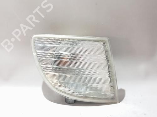 Blinklys fortil højre Blinklys fortil højre MERCEDES-BENZ VITO / MIXTO Van (W639) [2003-2026] 37415352 37415352