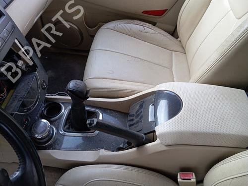 Left front steering knuckle SSANGYONG REXTON / REXTON II (GAB_) 2.7 Xdi | BP25854575M25 