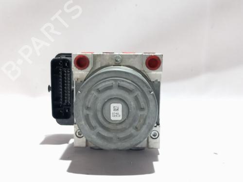 abs-pump-renault-trafic-iii-van-fg_-2014-39399695 main image