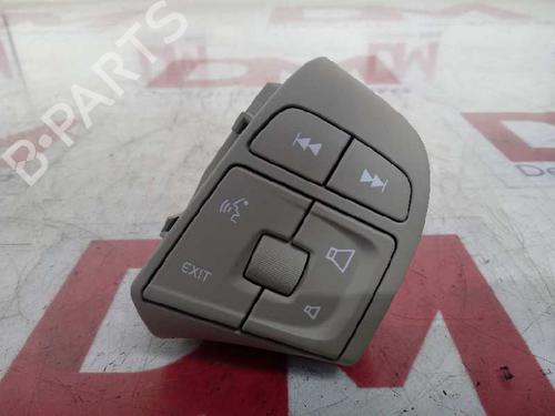 Used Steering wheel controls VOLVO XC60 I SUV (156) D3 (150 hp) 12668225