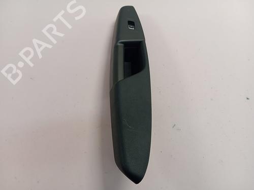 Used Right rear window switch KIA SPORTAGE IV (QL, QLE) [2015-2022]  30374383