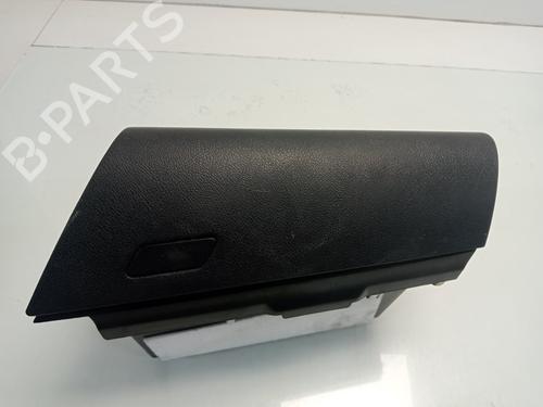 Used Glove box TOYOTA HILUX VIII Pickup (_N1_) 2.4 D (GUN112_, GUN122_, GUN135_, GUN120_, GUN135R,... (150 hp) 18099177