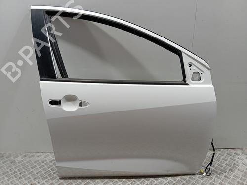 Used Right front door Right front door TOYOTA YARIS (_P21_, _PA1_, _PH1_) 1.5 (MXPA11) (125 hp) 34636470 34636470