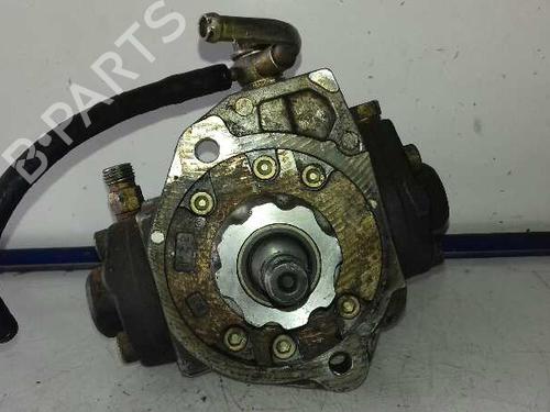 Used Injection pump OPEL MERIVA A MPV (X03) 1.7 CDTI (E75) (100 hp) 12642177
