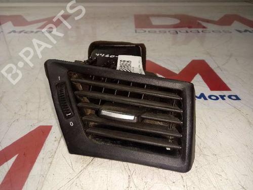 Used Air vent BMW X1 (E84) sDrive 20 d (177 hp) 30372048