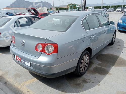 Right taillight VW PASSAT B6 (3C2) 1.9 TDI | BP34472111C35  - Image 7