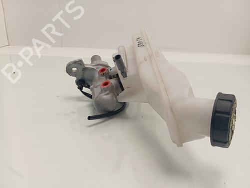 Brake master cylinder MERCEDES-BENZ GLA-CLASS (X156) GLA 180 (156.942) | BP22565605M77 