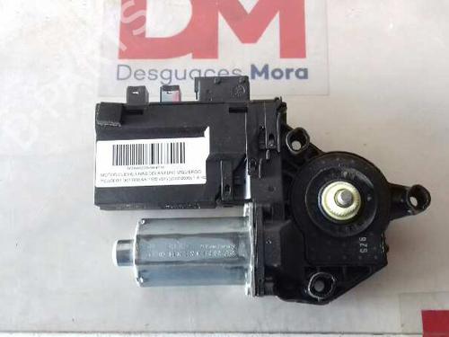 Used Left front window motor PEUGEOT 307 Break (3E) 1.6 HDi 110 (109 hp) 12651015