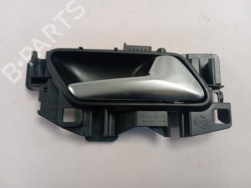 Høyre bak invendig håndtak PEUGEOT 2008 II (UD_, US_, UY_, UJ_, UR_, UC_) [2019-2025]  30570703
