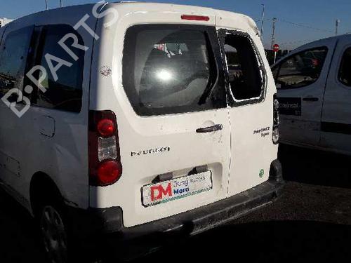 Water radiator PEUGEOT PARTNER Box Body/MPV  | BP12936078M31 