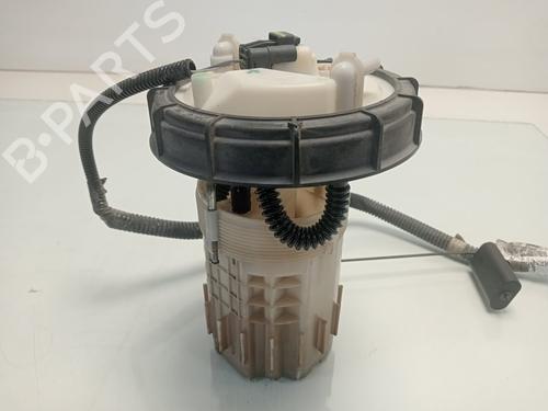 Used Fuel pump RENAULT KANGOO / GRAND KANGOO II (KW0/1_) [2008-2025]  18011638