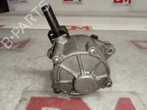 Used Vacuum pump MERCEDES-BENZ SPRINTER 3-t Bus (B906) [2006-2019]  13625134