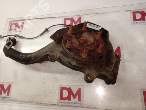 Used Right front steering knuckle NISSAN NAVARA NP300 (D40) 2.5 dCi 4WD (D40TT, D40T, D40M, D40BB) (190 hp) 12659943