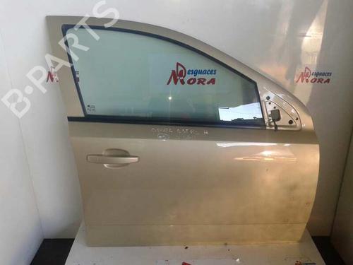 Used Right front door OPEL ASTRA H (A04) [2004-2014]  12643045