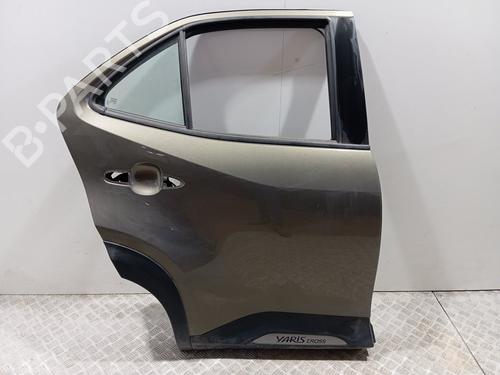Used Right rear door TOYOTA YARIS CROSS (MXP_) [2020-2025]  30601132