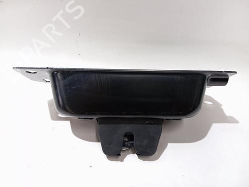 Used Tailgate lock PEUGEOT 3008 II SUV (MC_, MR_, MJ_, M4_) 1.2 THP/ PureTech 130 (MRHNSM, MRHNSU, MRHNSJ, MRHNYW,... (131 hp) 28671678