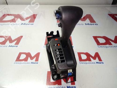 Used Gear lever NISSAN ALMERA II Hatchback (N16) [2000-2025]  13233357