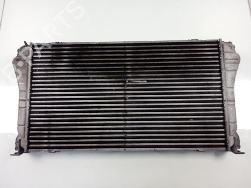 Intercooler TOYOTA AVENSIS Saloon (_T27_)  | BP18656341M30 