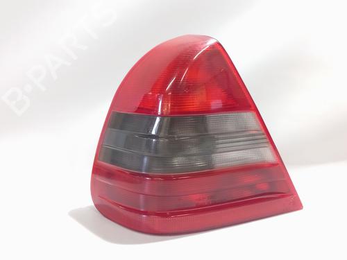 Used Left taillight Left taillight 37199868 37199868